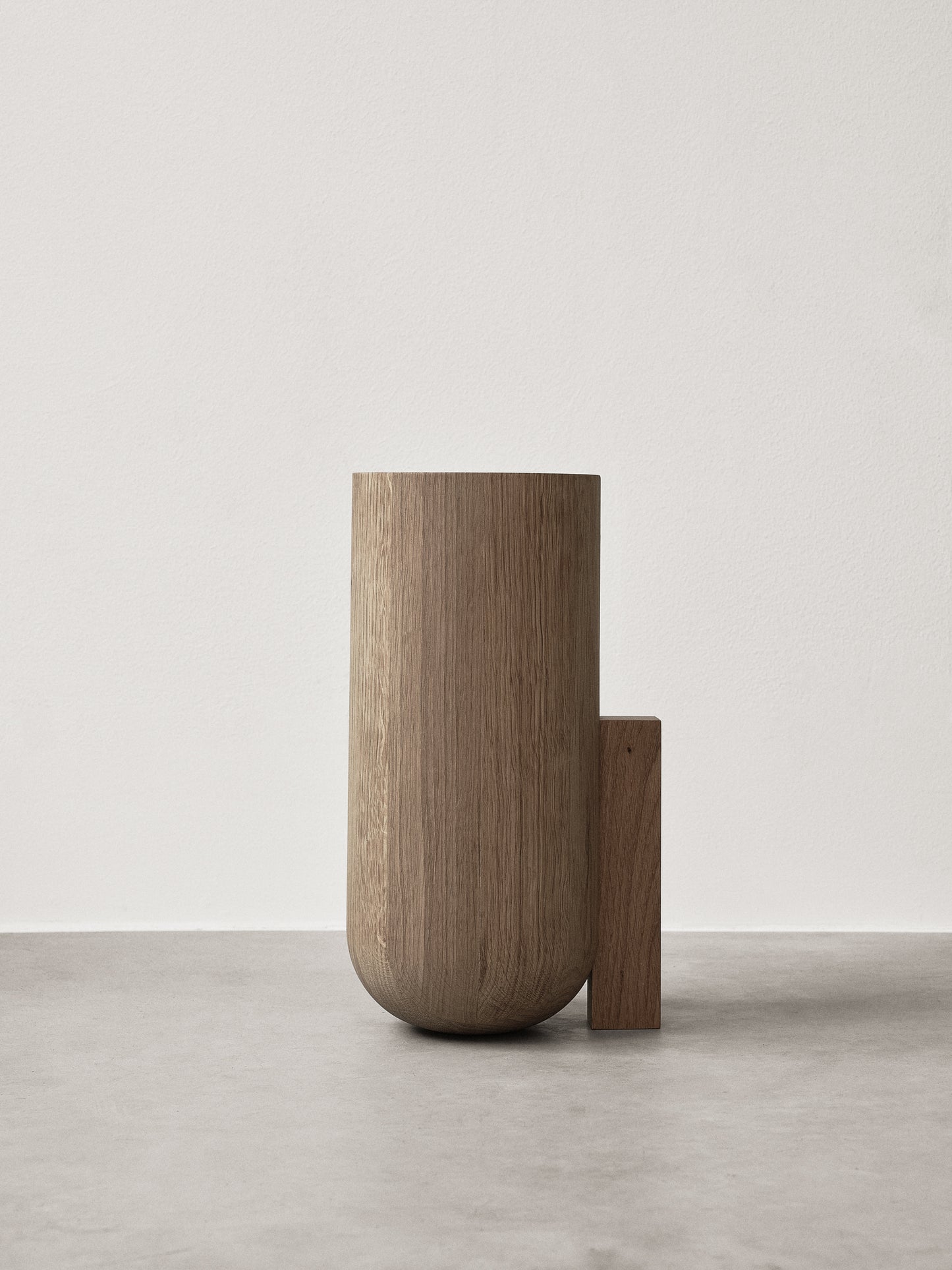Round Vase
