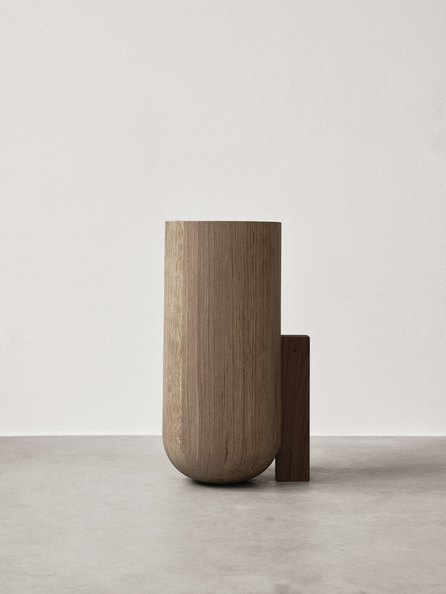 Round Vase