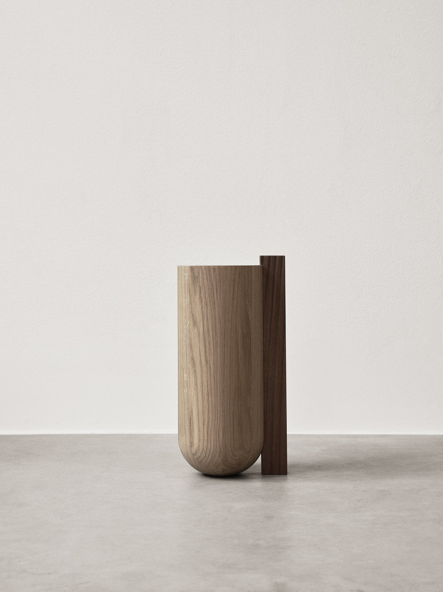 Round Vase