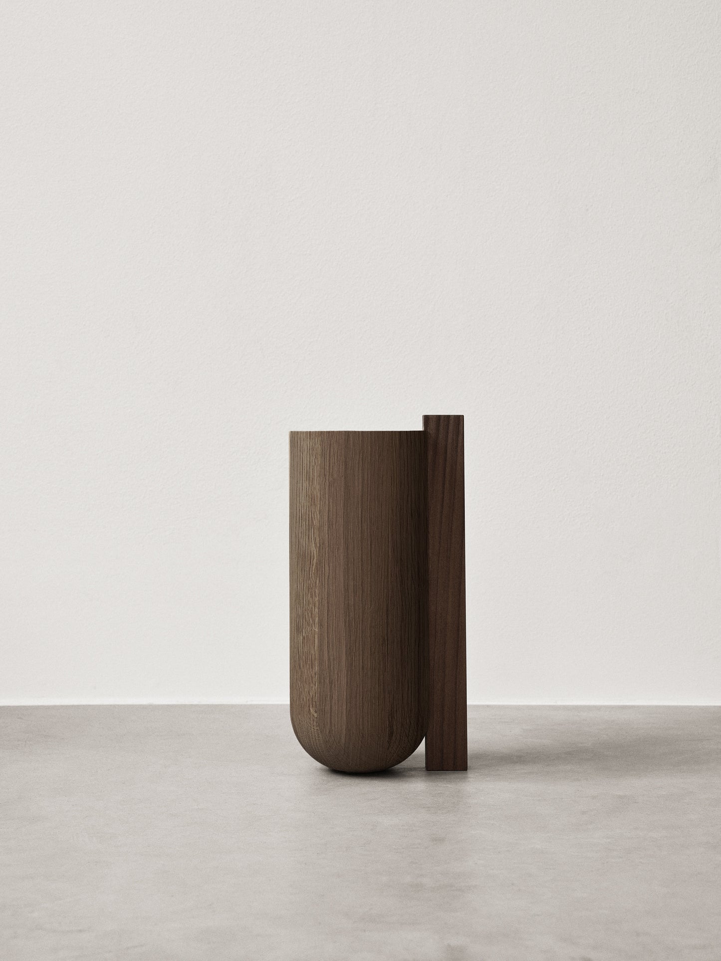 Round Vase