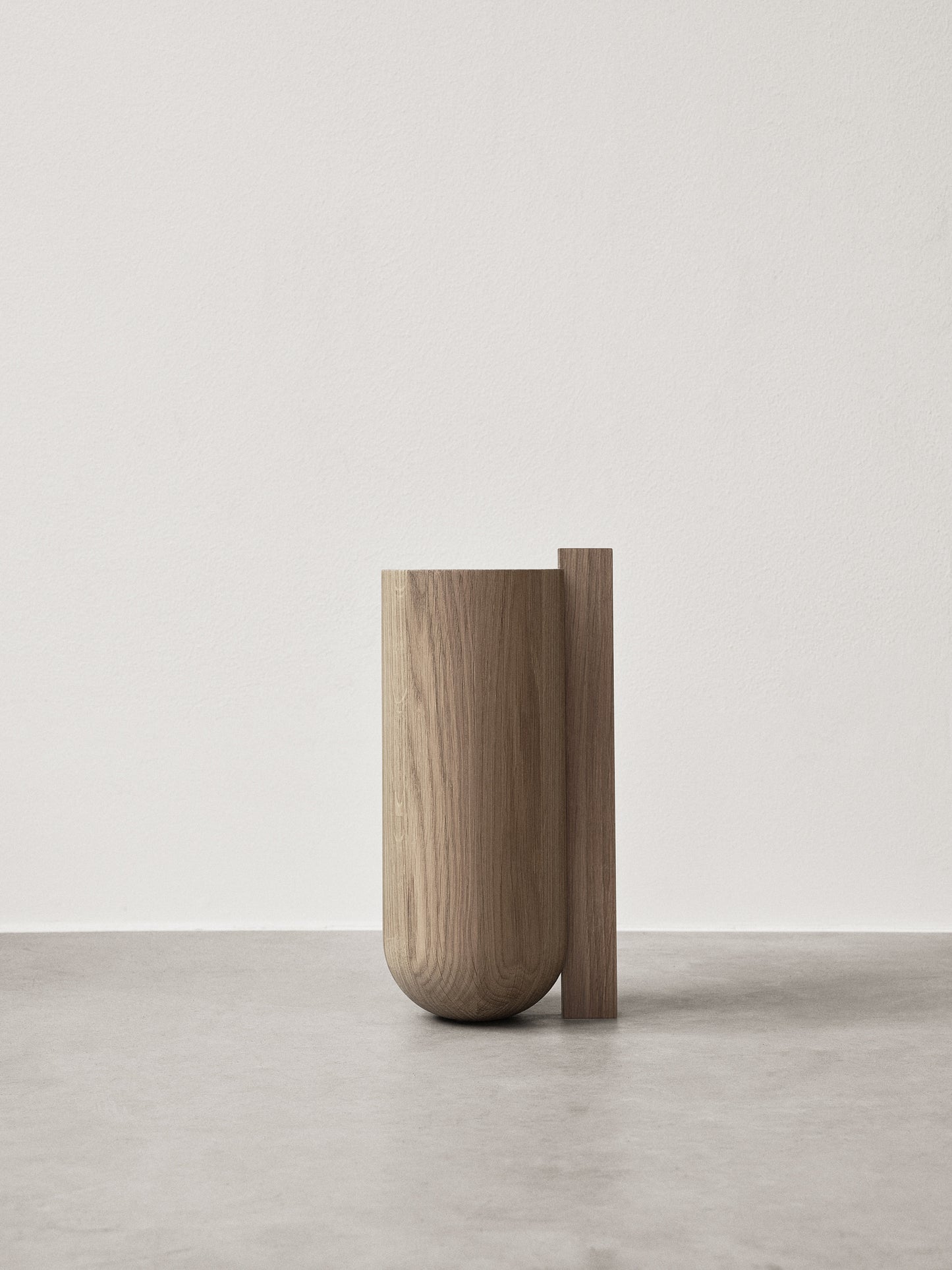 Round Vase